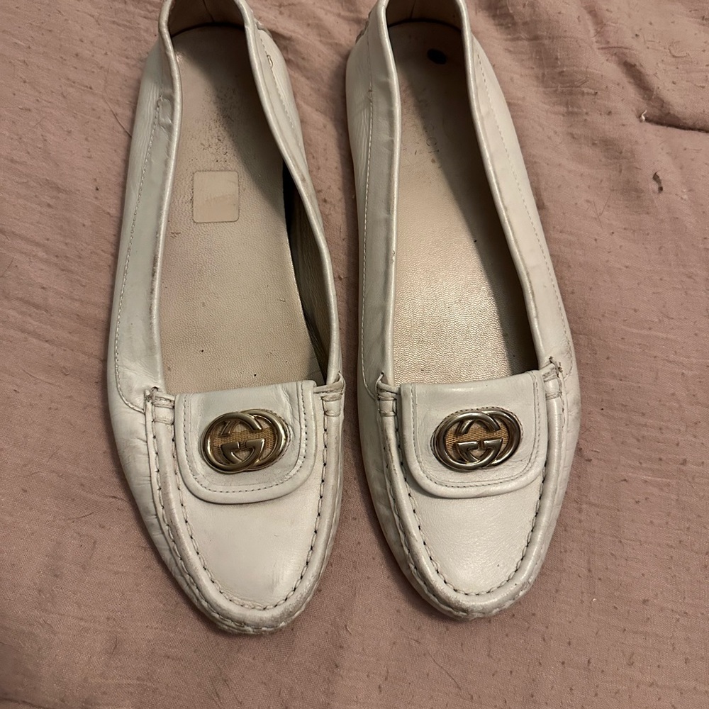 Gucci Women's White Loafers with Gold Accent